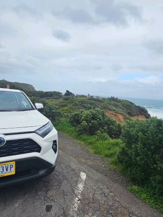 🎥 Day 1 – Melbourne to Apollo Bay
“Hi everyone! Day 1 of our Great Ocean Road trip 🚗✨ We started from Melbourne City and made our first stop at Geelong, before heading down the coast. Along the way, we passed Torquay and stopped at the beautiful Split Point Lighthouse. Next was the famous Memorial Arch, and at Kennett River we spotted a koala – but it was fast asleep 🐨💤. By evening, we checked into Apollo Bay for our first night, enjoying the ocean views.”

🎥 Day 2 – Apollo Bay to Port Campbell
“Day 2 was all about nature and coastal wonders. We began with a walk through the lush Maits Rest Rainforest, then explored the historic Cape Otway Lighthouse. Continuing west, we were blown away by the iconic Twelve Apostles. We also stopped at Loch Ard Gorge, The Grotto, and London Bridge before ending the day at Seafoam Villas in Port Campbell, our cozy stay for the night.”

🎥 Day 3 – Port Campbell to Melbourne
“On our last day, we visited the dramatic Bay of Islands, then drove inland through Colac before heading back towards the city. Our final stop was the colorful Brighton Bath Boxes 🌈 – the perfect photo finish to our 3-day Great Ocean Road adventure!”
