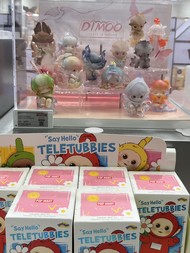 POP MART 1 Utama: Twinkle Twinkle Starman Shines Bright! ✨🌟 POP MART 1 Utama: Twinkle Twinkle Starman Shines Bright! ✨🌟