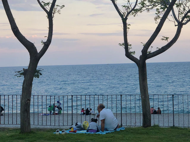 🏖 터키 안탈리아 해변, 지중해의 푸른 빛을 품은 휴양 천국 🏖 터키 안탈리아 해변, 지중해의 푸른 빛을 품은 휴양 천국