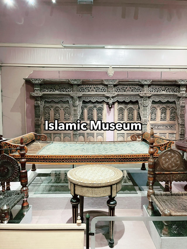 Discover Rich Heritage at the Must-Visit Kuching Islamic Museum