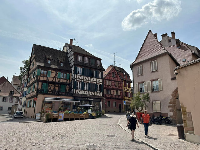 瑞士琉森分享 聖萊奧德伽爾教堂 琉森湖 卡佩爾木橋