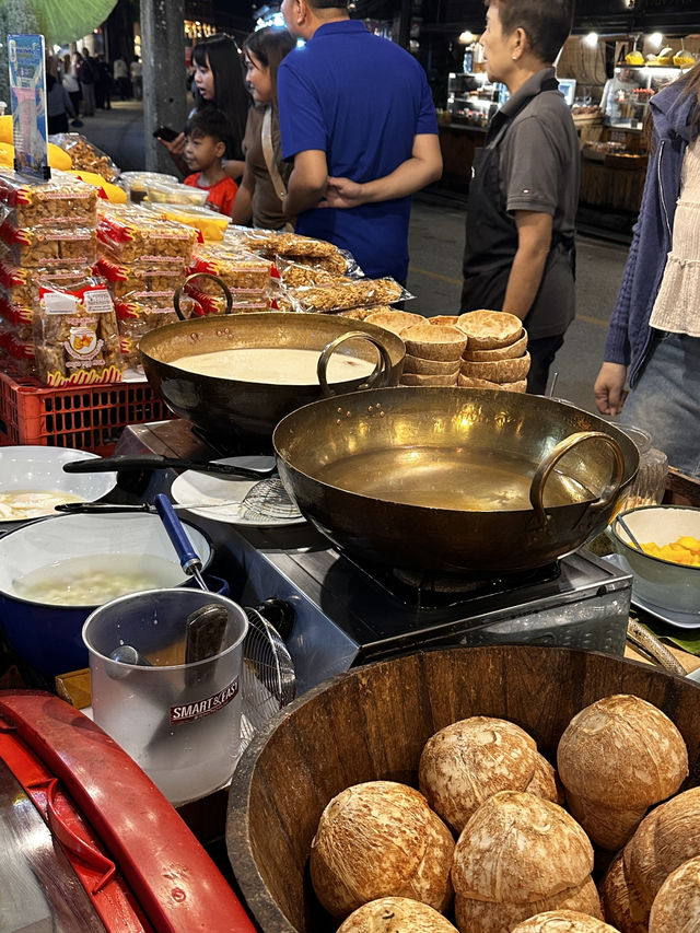 Mae Kampong Village, nestled in the hills of Chiang Mai Mae Kampong Village, nestled in the hills of Chiang Mai