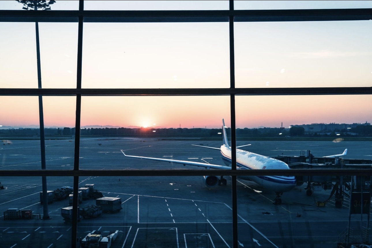 🌍 I Started Giving Every Trip One “No-Plan Day”… It Changed the Way I Travel