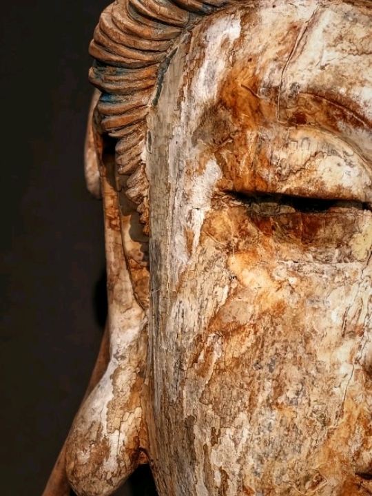 宋代の木彫仏なくして完全な博物館にあらず｜チューリッヒ