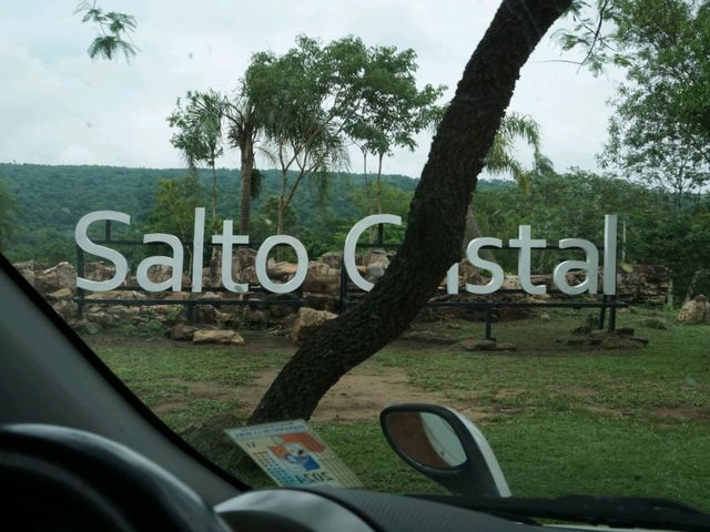 crystal waters of salto cristal, a waterfall worth the hike