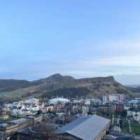 Looking for panoramic views of Edinburgh?