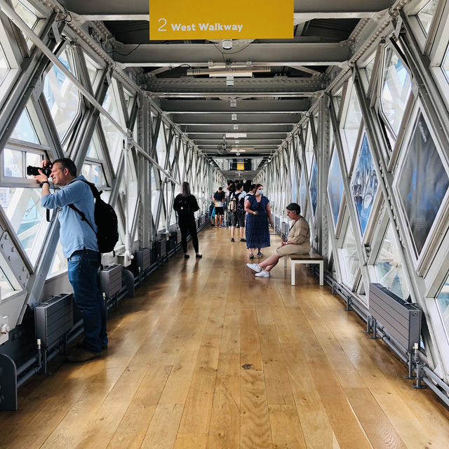 英倫之旅🇬🇧倫敦塔橋🇬🇧深度遊欣賞古老與現代交融的景致