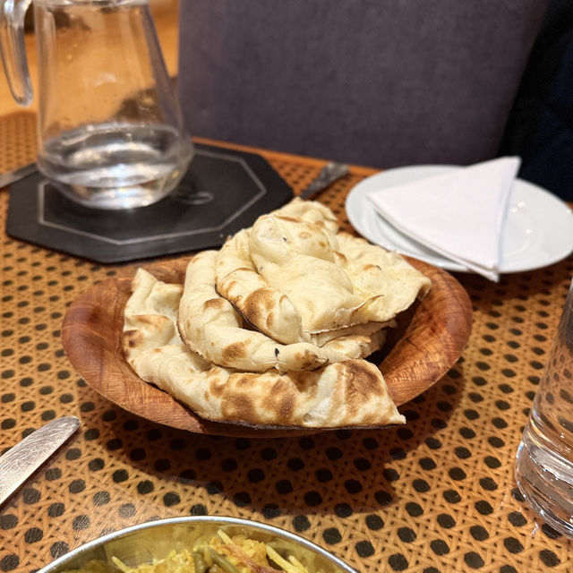 “Couple’s Mouthwatering Feast at This Hidden Gem in St. Ives: Affordable Indian Delights You Can’t M