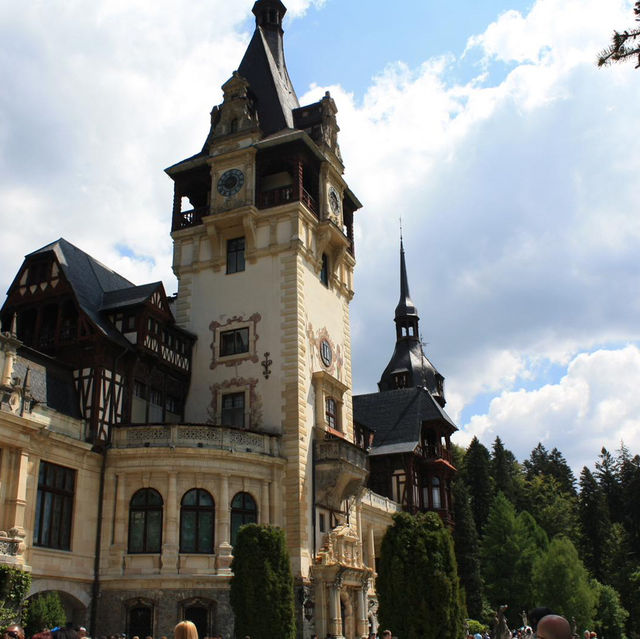The first castle with electricity 