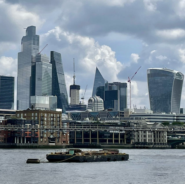 London: Antiquity and Modernity