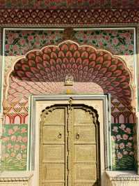 A Glimpse into the Royalty of Jaipur 👑