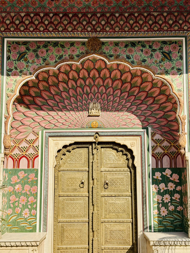 A Glimpse into the Royalty of Jaipur 👑