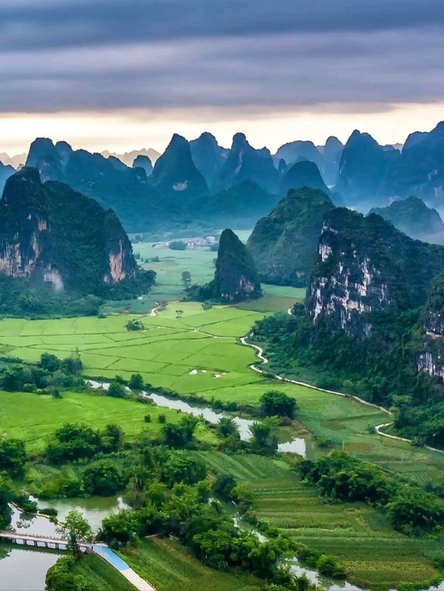 🌊 Tongling Grand Canyon – Guizhou’s Emerald Gorge of Waterfalls and Wonder