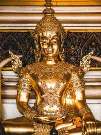 천천히 흐르는 기도의 강, 왓 포 