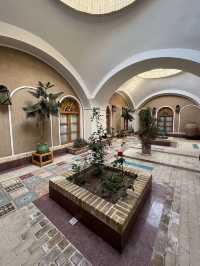 🏛️ Dad Hotel Yazd – A Timeless Persian Stay Under the Desert Sky 🌙✨