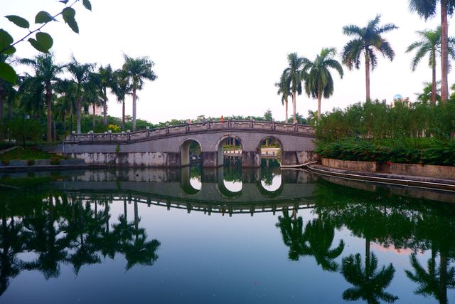 綠城初冬如夏，溫潤如玉的南湖