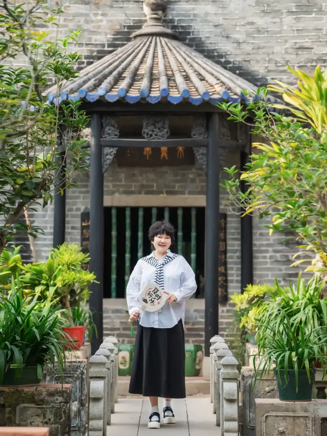 Yu Yin Shan Fang, one of the four famous gardens in Lingnan, condenses all the beauty of the gardens
