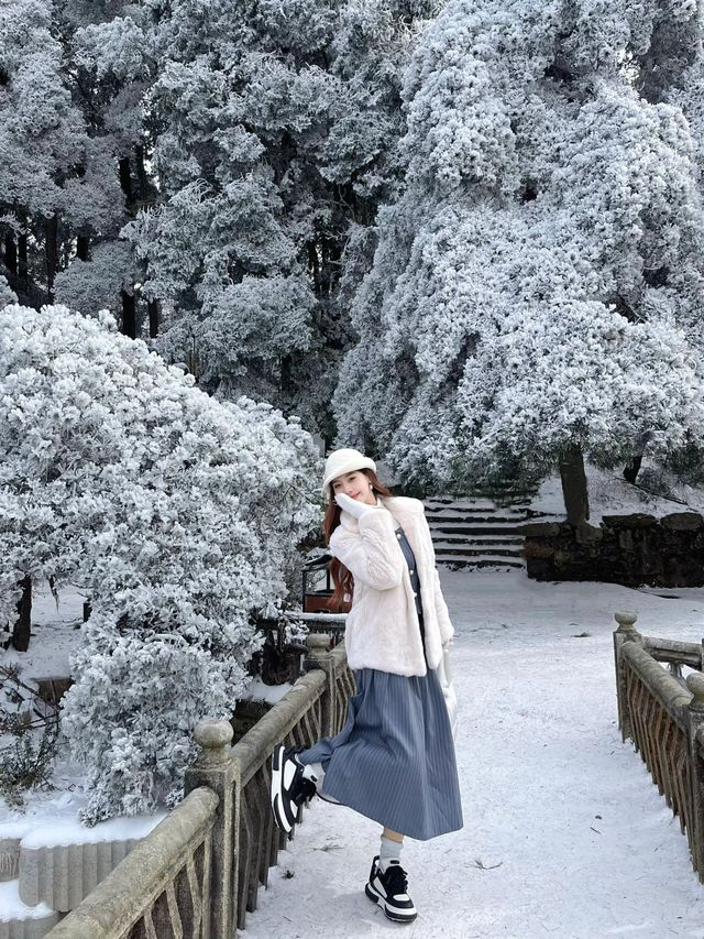 廬山如琴湖美的讓我內存告急！