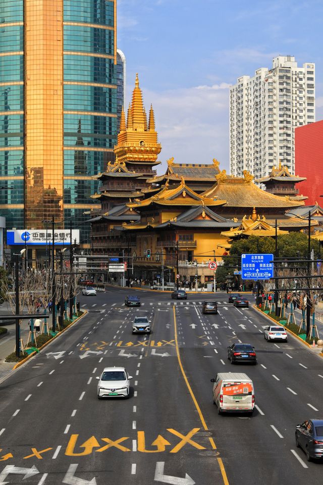 探路者第38集:闹市中的奢華靜安寺 探路者第38集:闹市中的奢華靜安寺