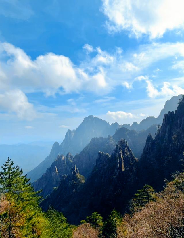 勇敢的人先享受這個世界，黃山歸來不看岳