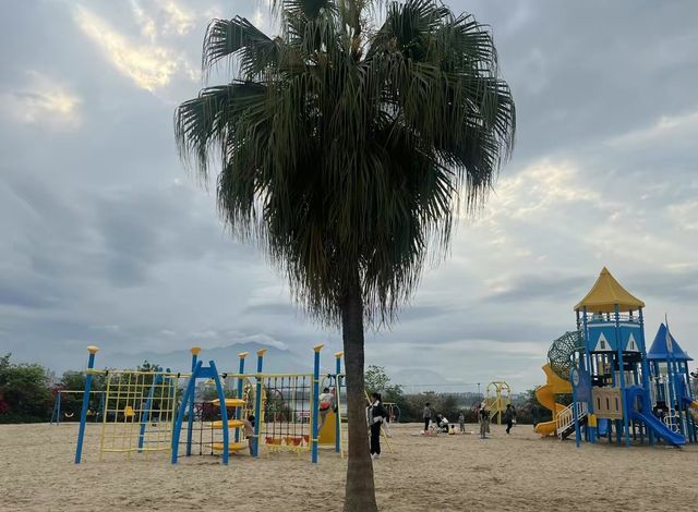 沙灘公園：都市中的海島風情