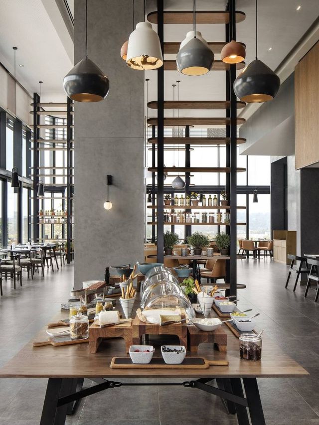 🌟 Johannesburg Gems: Top Hotel Picks! 🛎️✨