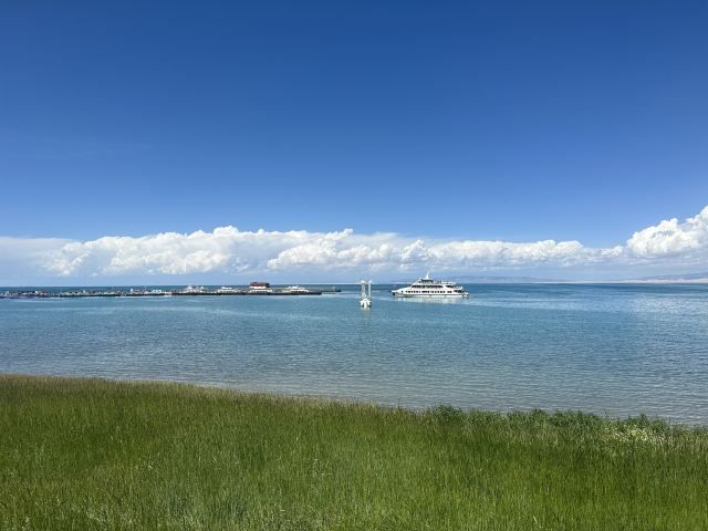 青海湖-高原上的一顆明珠。