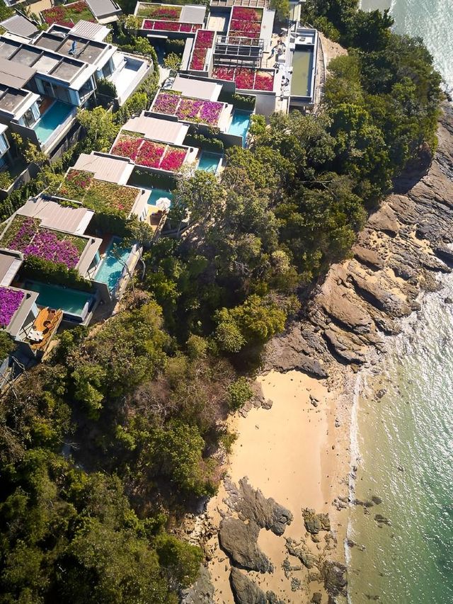 🌴 Phuket's Luxe Hideaway: V Villas Mgallery 🏖️