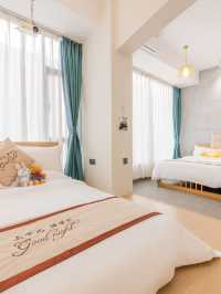 🌟✨ Guangzhou's Retro Charm: Stargazing Platform Inn 🛍️🍜