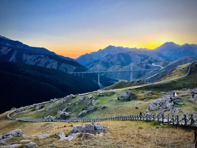 Day24 Sayram Lake - Yining: Goodbye Guozigou Bridge
