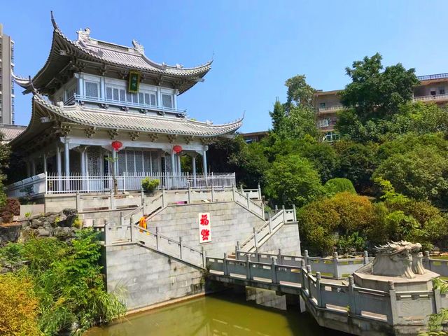 中國第一銀樓，耗費5萬兩白銀建造而成。