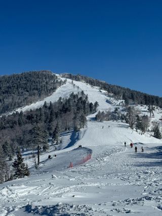 Beidahu Ski Resort, Jilin | Who can resist this powder snow!