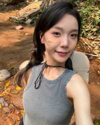西雙版納基諾山巴朵雨林行山。