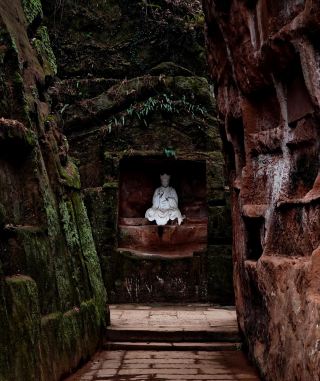 The most understandable guide to climbing Zhongyan Temple on the Internet
