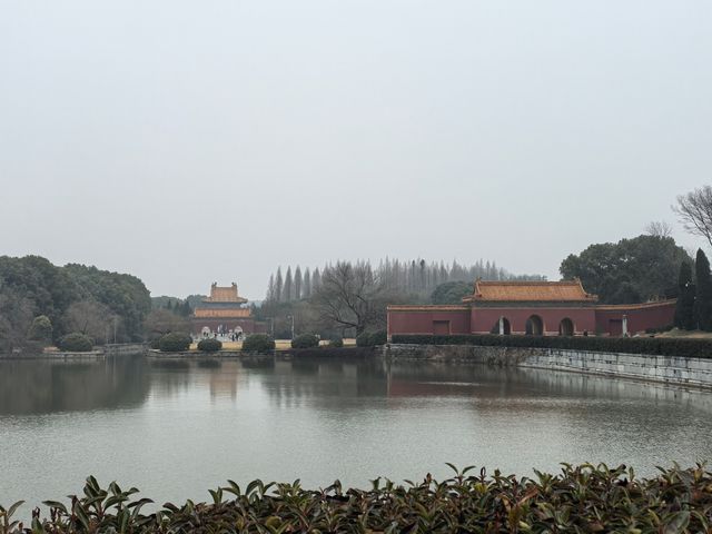 明顯陵