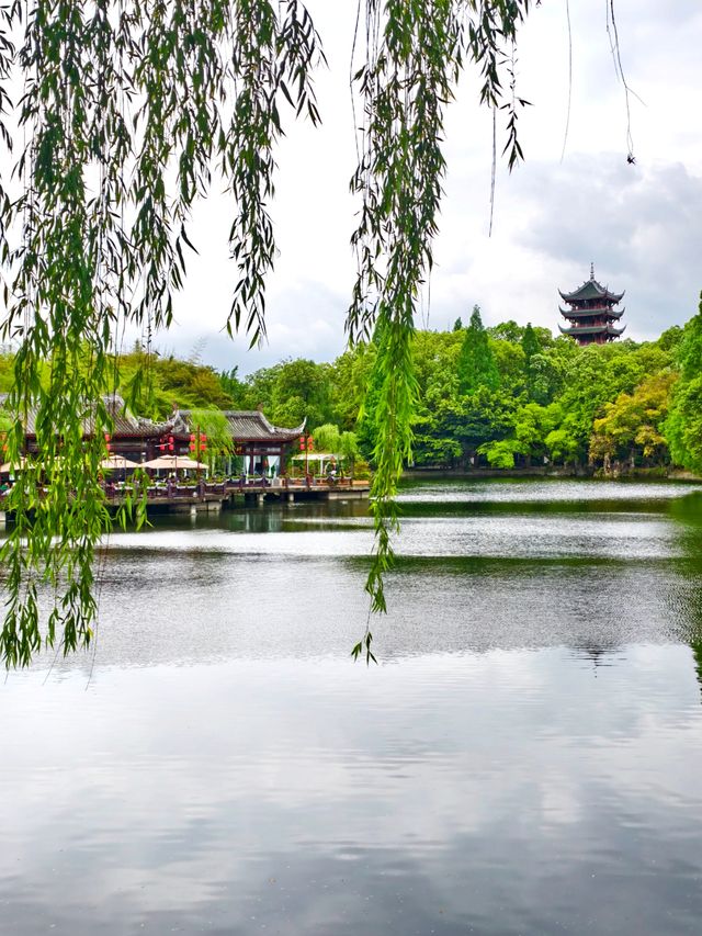 五一好去處|暮春棠湖映雲影,也無風雨也無晴
