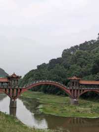 The Giant Budda of LeShan: A Sight to Behold 🪷