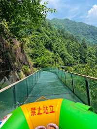 龍井峽+三渡悬崖漂流實測！這才是江浙滬漂流該有的樣子～🚣