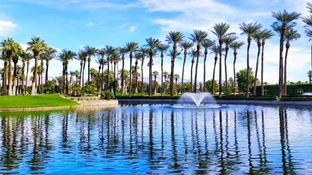 Palm Springs, California: A Modern Oasis in the Desert