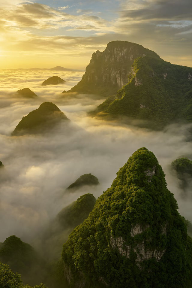 雲端仙境王莽嶺太行山最震撼的日出與掛壁公路！
