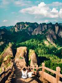 湖南這座“丹霞仙山”才是真寶藏，人均1000玩到不想走