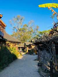 世遺翁基古寨~在景邁山千年布朗古寨,賞夕陽晚霞