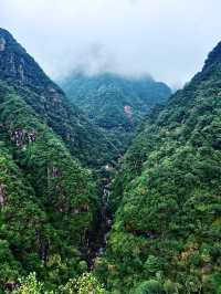太震撼了!果真是低調的隱世仙山