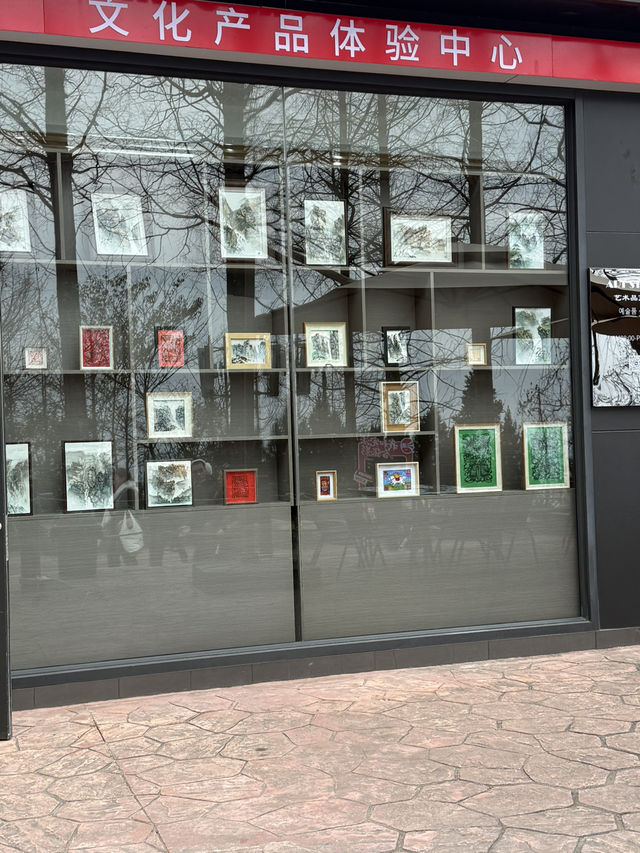 張家界 / 李軍聲砂石畫藝術館 張家界 / 李軍聲砂石畫藝術館