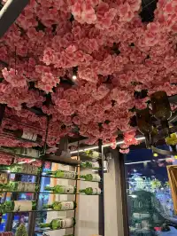 陽朔老牌啤酒魚，居然是個音樂餐廳！