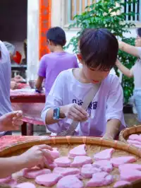 帶娃去了中國最有年味的地方!後勁太大了~