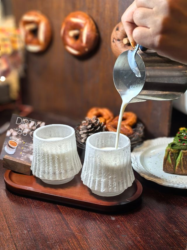 深圳咖啡探店｜聖誕氛圍被這家拿捏了