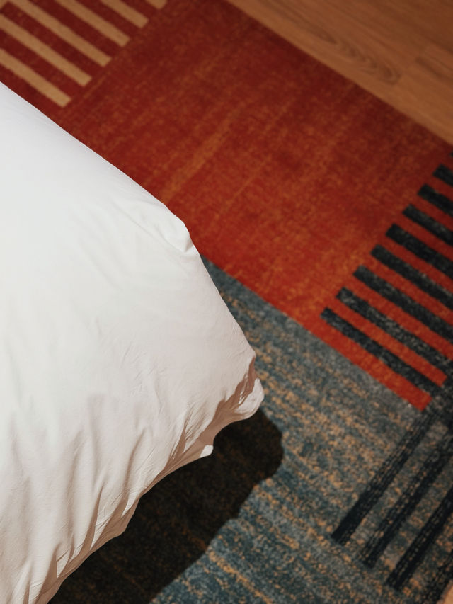 版納 | 在機場附近住進南洋風情酒店 從機場打車10分鐘左右就到,剛好晚上的飛機就不用舟車勞頓了。 版納 | 在機場附近住進南洋風情酒店 從機場打車10分鐘左右就到,剛好晚上的飛機就不用舟車勞頓了。