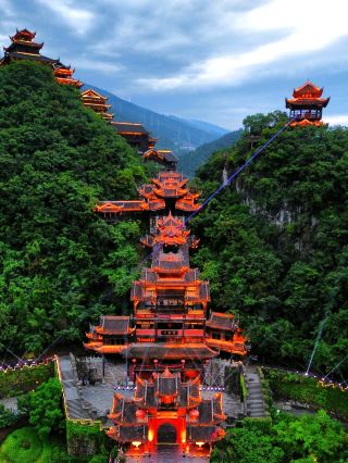 重慶&貴州隱藏款古鎮：避開人潮，闖進現實版仙俠世界