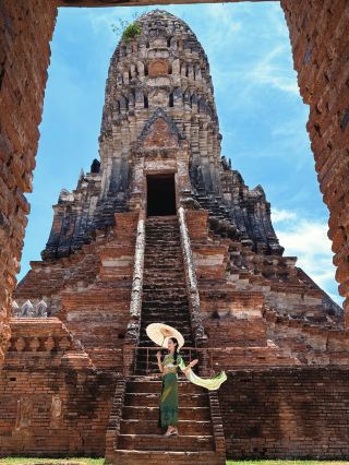 The Year of the Horse's Unique Magical Costume Journey in Thailand!